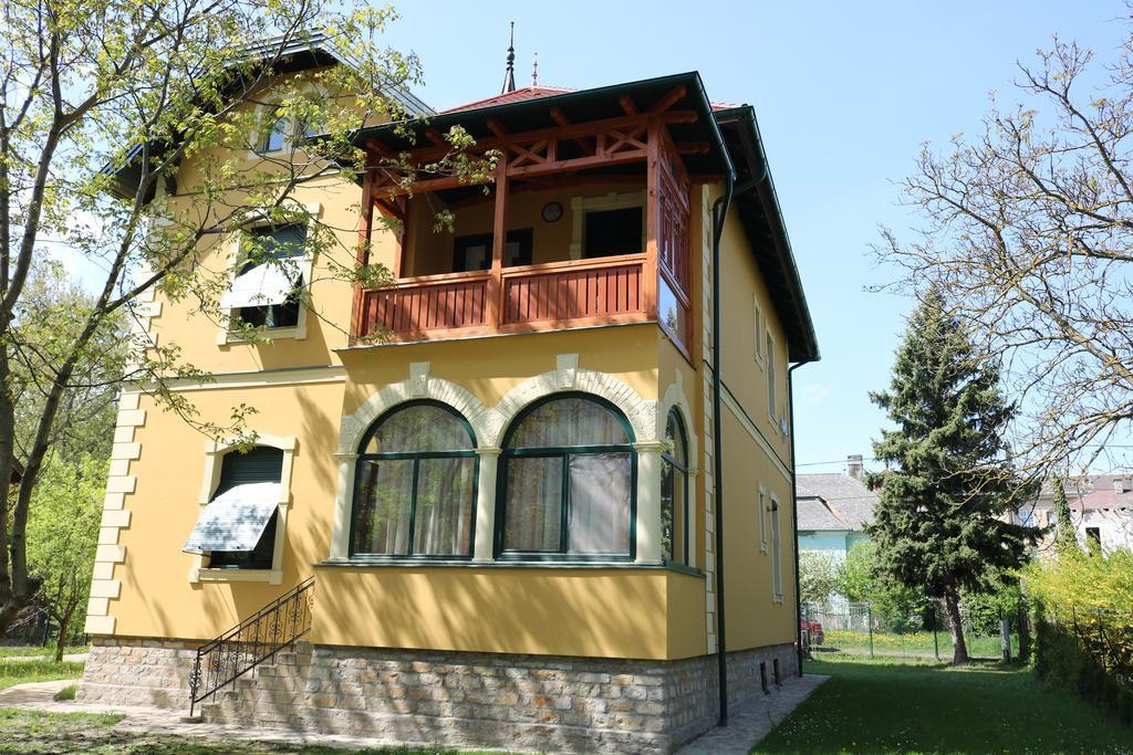Anna Villa Keszthely Ngoại thất bức ảnh